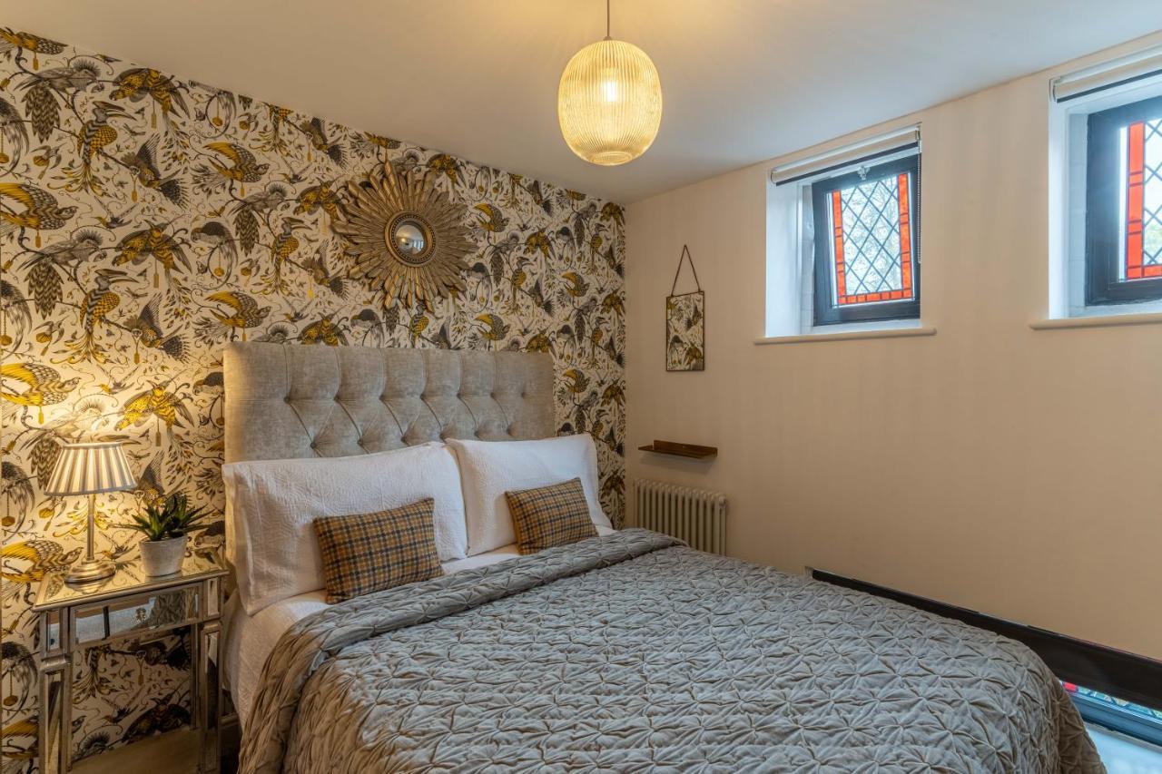 Luxury Chapel Apartment Within City Walls チェスター エクステリア 写真
